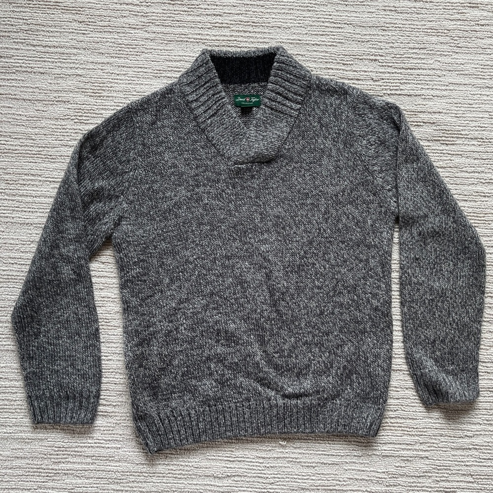 David Taylor Collection Men’s Medium Grey Sweater